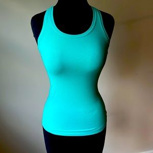 Lululemon Cool Racerback Tank Size 4 Teal